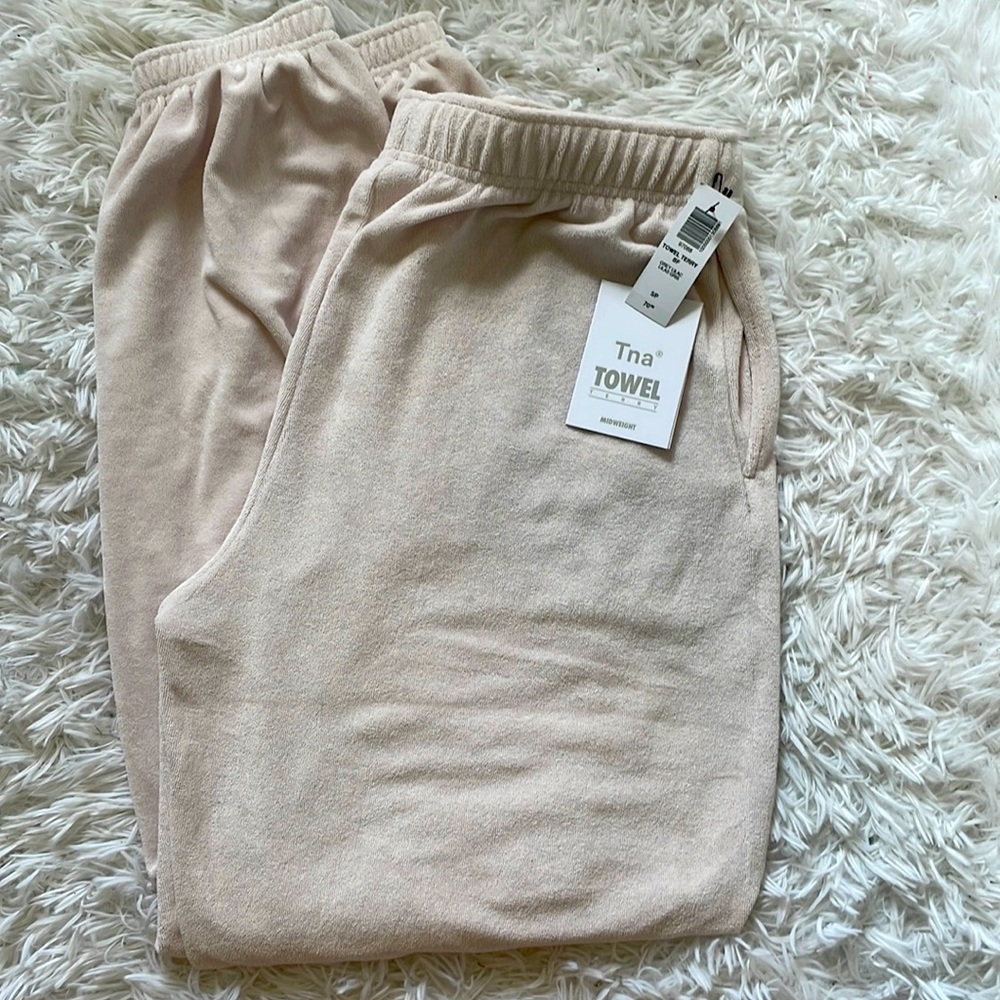 Tna/Aritzia grey lilac terrycloth sweatpants size Small